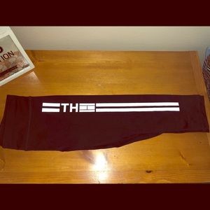 Size M Tommy Hilfiger Knee Crop Leggings